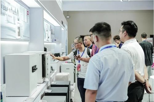 得力携百余款智能新品重磅亮相，引领2023中国现代办公服务新生态